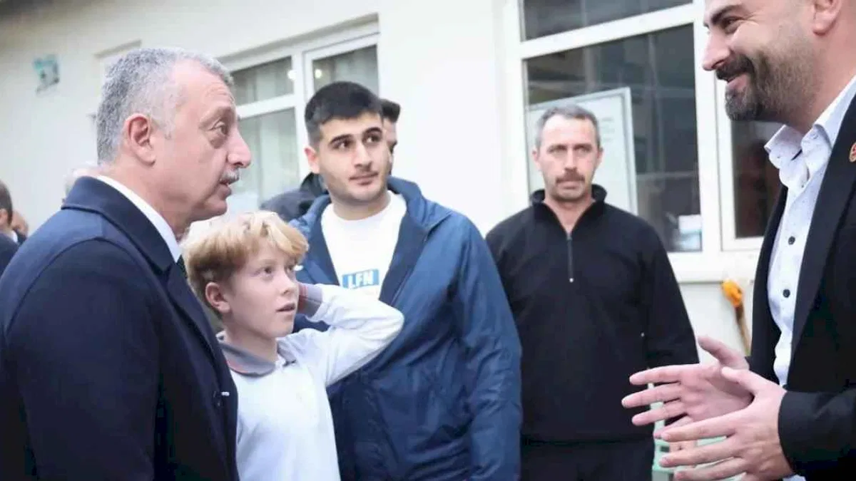 Büyükakın Kocaeli'nde vatandaşlarla bir araya geldi