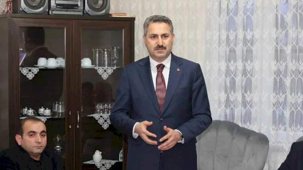 Başkan Eroğlu'ndan yerinde kentsel dönüşüm vurgusu