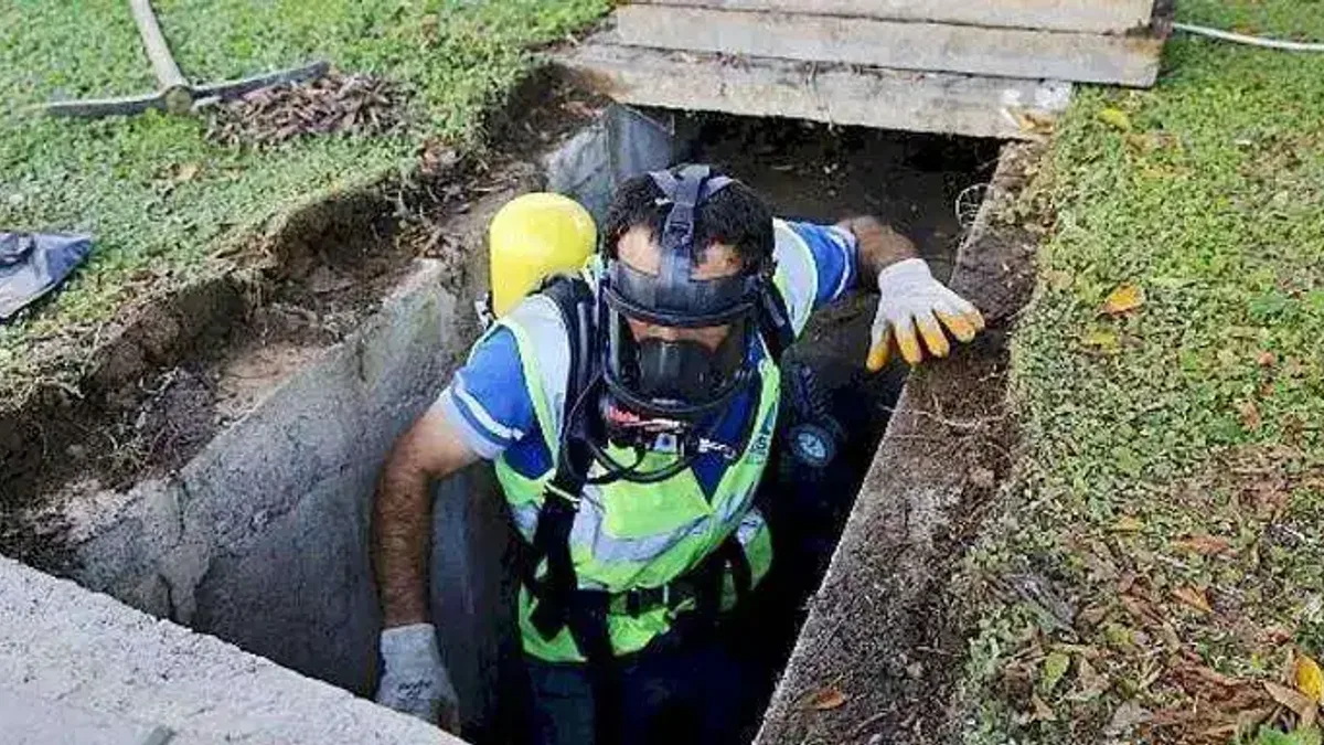 Yağmur suyu hatlarının temizliği devam ediyor