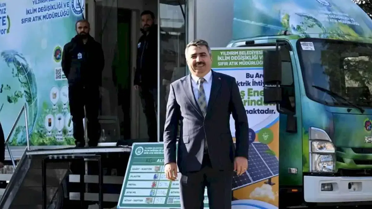 Bursa Yıldırım’da atıklar paraya dönüşüyor