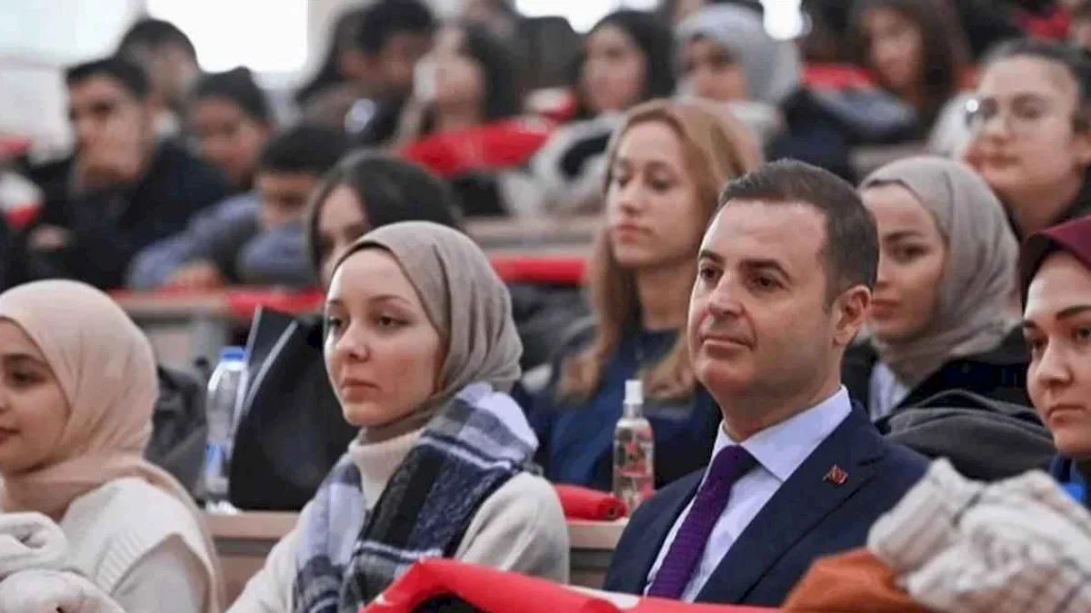 Balıkesir'in yol haritası gençlerle belirlenecek