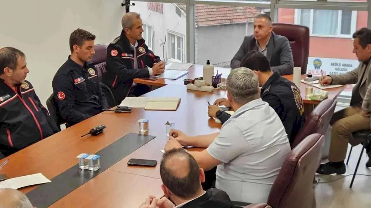Gölcük'te afet koordinasyonu
