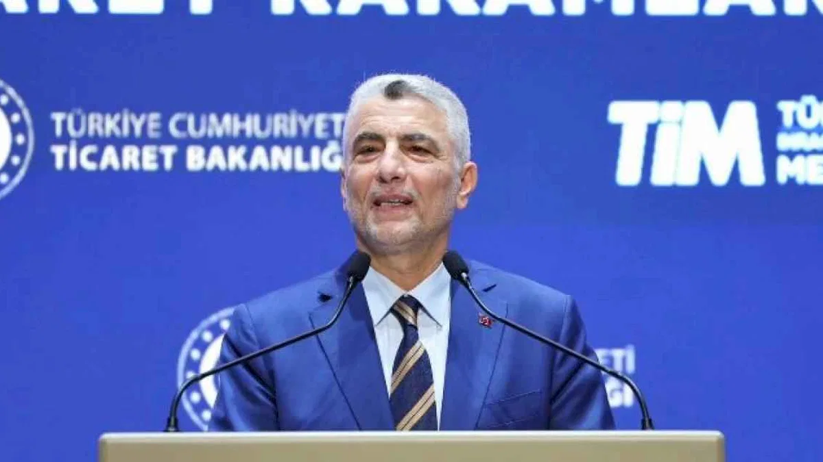 Bakan Bolat açıkladı: Yine tarihi rekor... İthalat azalıyor, ihracat artıyor