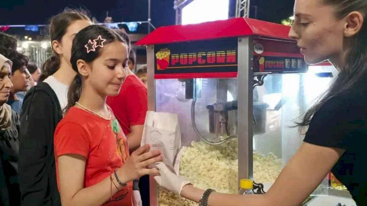 Kocaeli Büyükşehir’den kitapseverlere film molası