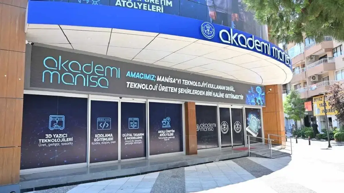 Akademi Manisa’da eğitimler başlıyor