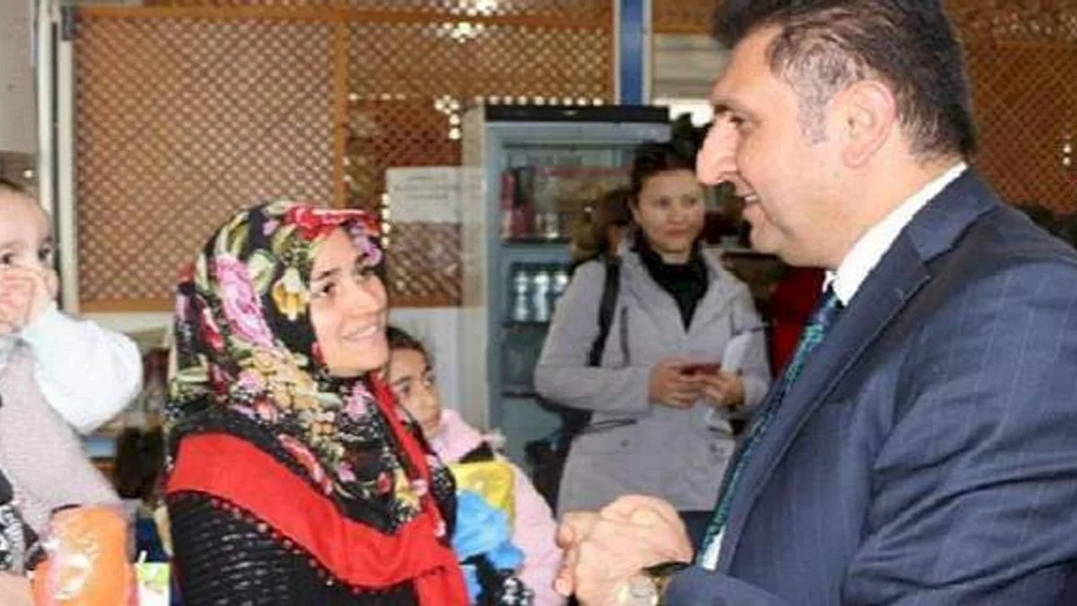 İl Milli Eğitim Müdürü Seferihisar ve Urla'daki Eğitim Kurumlarını Ziyaret Etti