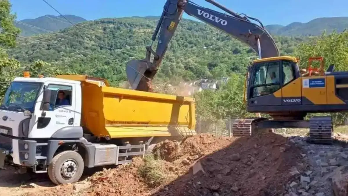 Kocaeli'de büyüyen Kartepe’ye modern yol hamlesi