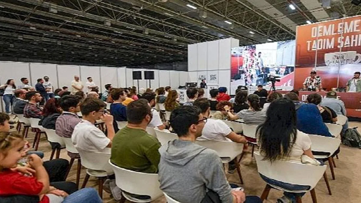 İzmir Kahve Fuarı'na büyük ilgi Sektörün öncü isimleri İzmir Kahve Fuarı'nda