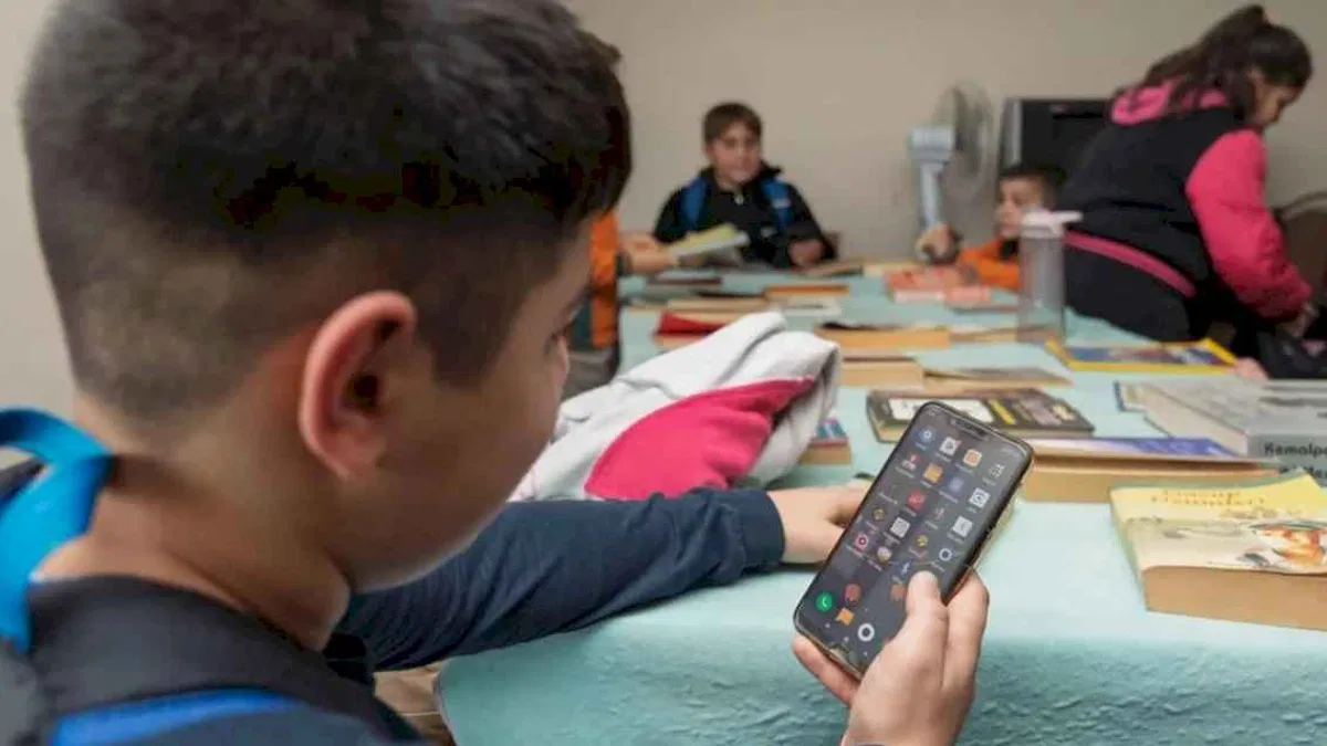 İzmir Büyükşehir’den 79 köye ücretsiz internet