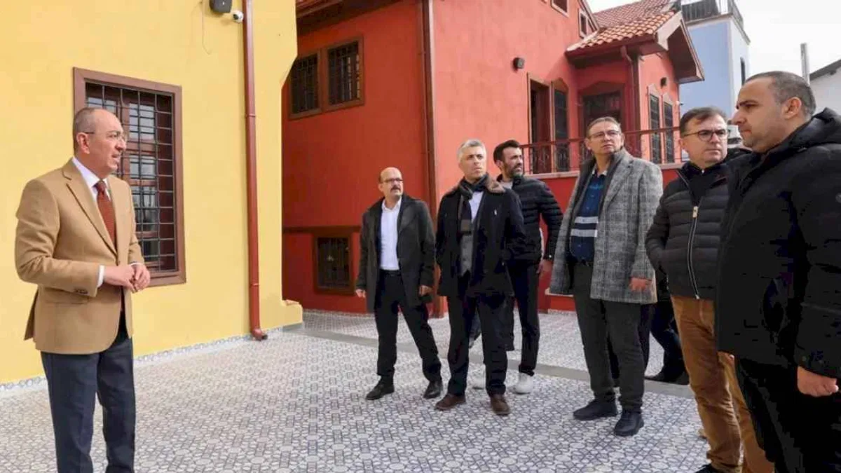 Başkan Kavuş; “Suriçi bölgesi, Konya sosyal hayatının merkezi olmaya devam edecek”