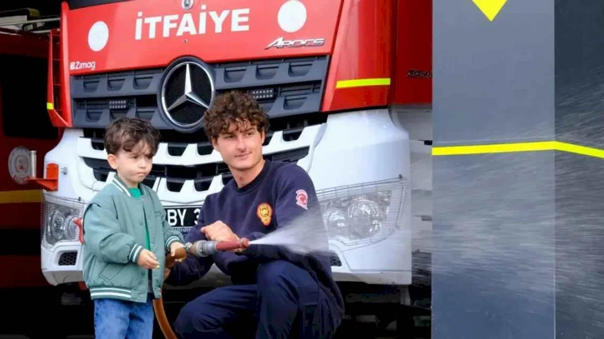 Kocaelili minikler itfaiyecilik mesleğini yakından tanıdı