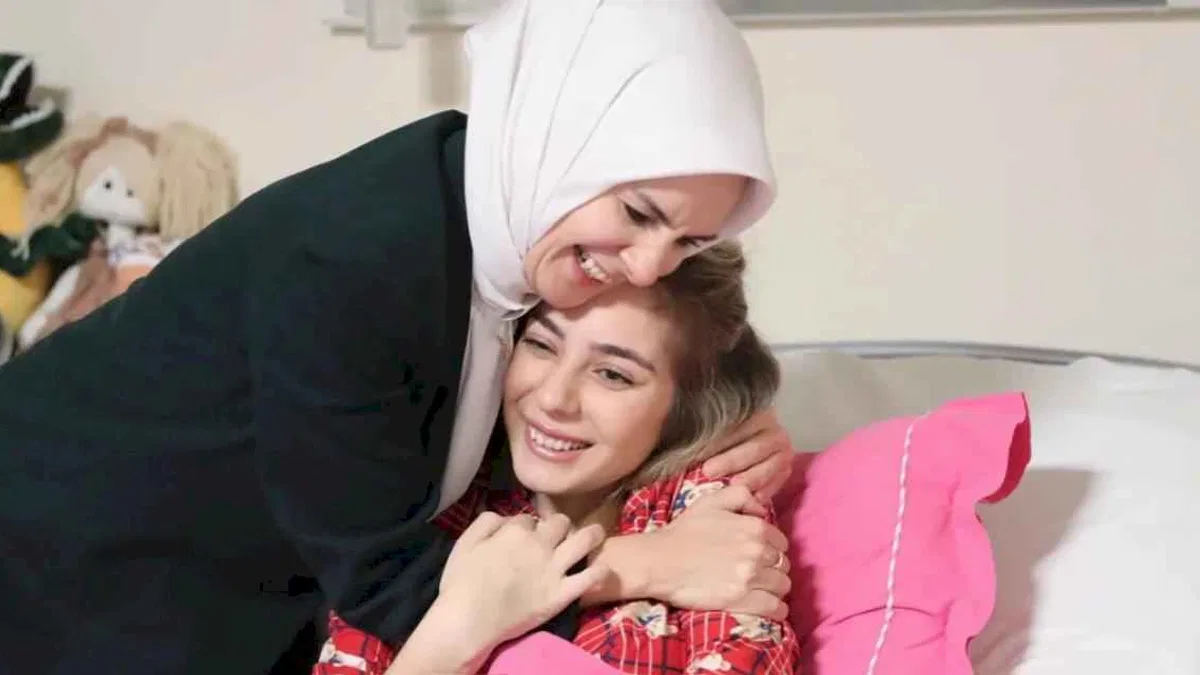 Ankara'da tedavisi süren AK Partili gence Cumhurbaşkanı Erdoğan morali