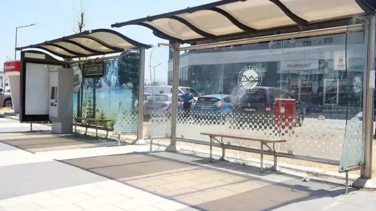 Sakarya'da QR akıllı duraklar hayata geçiyor