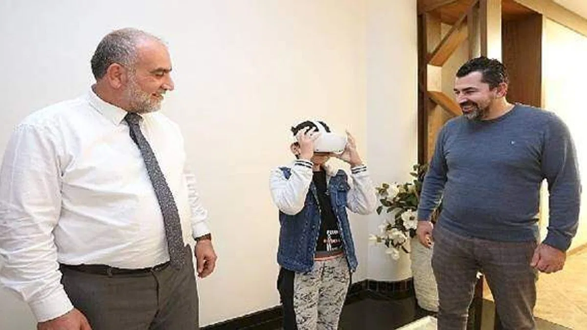 Başkan Sandıkçı: "Çağa yön veren bir nesil yetiştireceğiz"