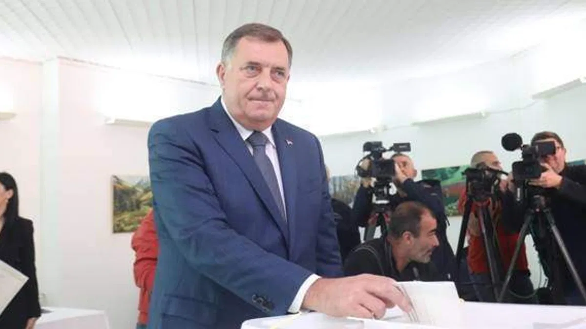 Bosnalı Sırp lider Dodik'in "Sırp Cumhuriyeti Başkanlığı" onaylandı