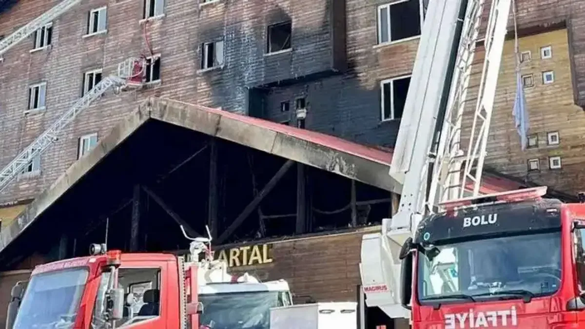 Bolu faciasındaki yaralı yakınları Alo 184'ten bilgi alabilecek