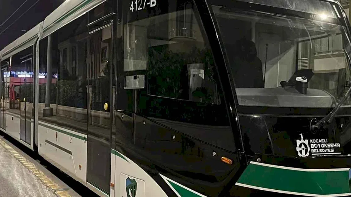 Kocaeli’de 9. tramvay raylara indirildi