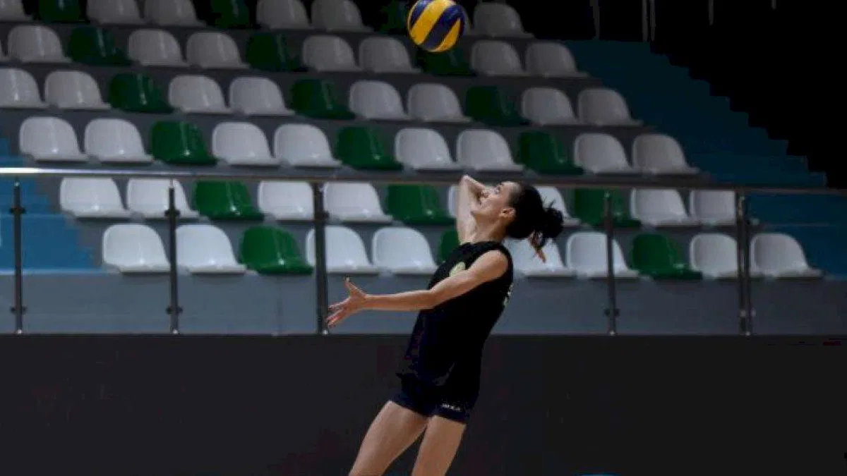 Manisa formasını gururla taşıyor... Milli sporcunun hedefi şampiyonluk!