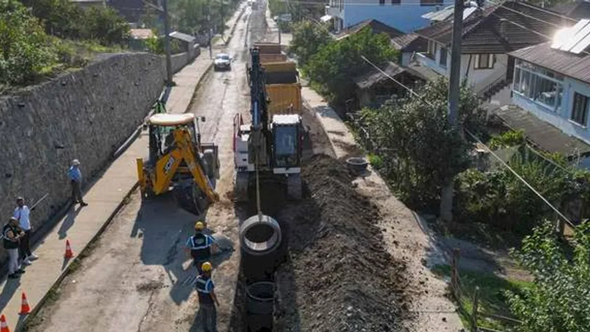 Sakarya Akyazı'nın altyapısı için 6 ekip çalışıyor