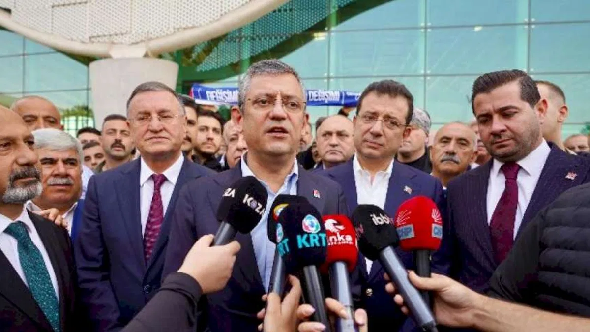 Sözünü tuttu... İlk ziyareti Hatay'a yaptı