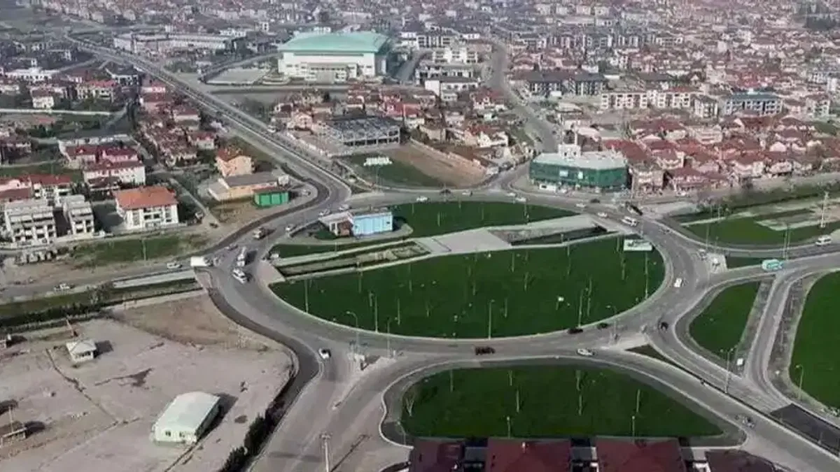 Başkan Alemdar’dan Yazlık Katlı Kavşağı için müjdeli haber