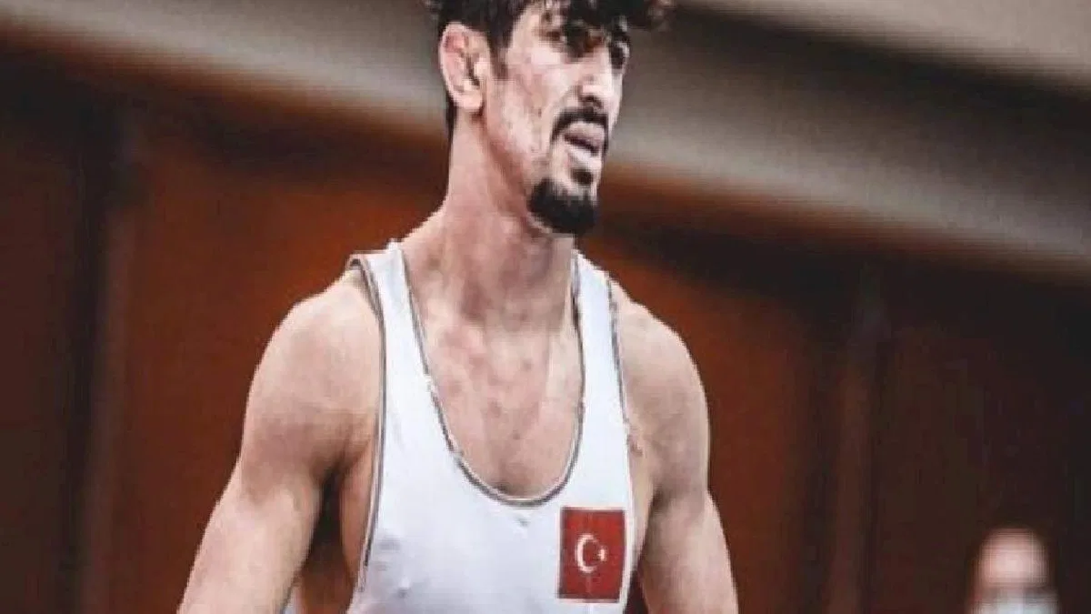 Kerem Kamal'dan altın madalya