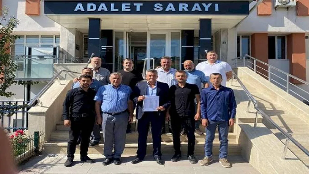 Pazaryeri'nde MHP'li başkan mazbatasını aldı