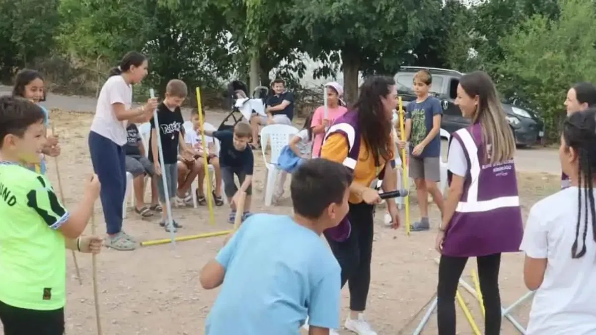 İzmit Belediyesinden Hatipköy’de renkli çocuk etkinliği