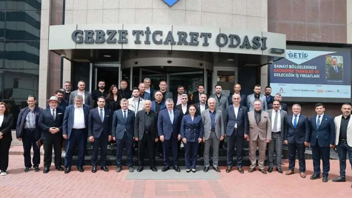 Kocaeli'de geleceğin iş fırsatları masaya yatırıldı