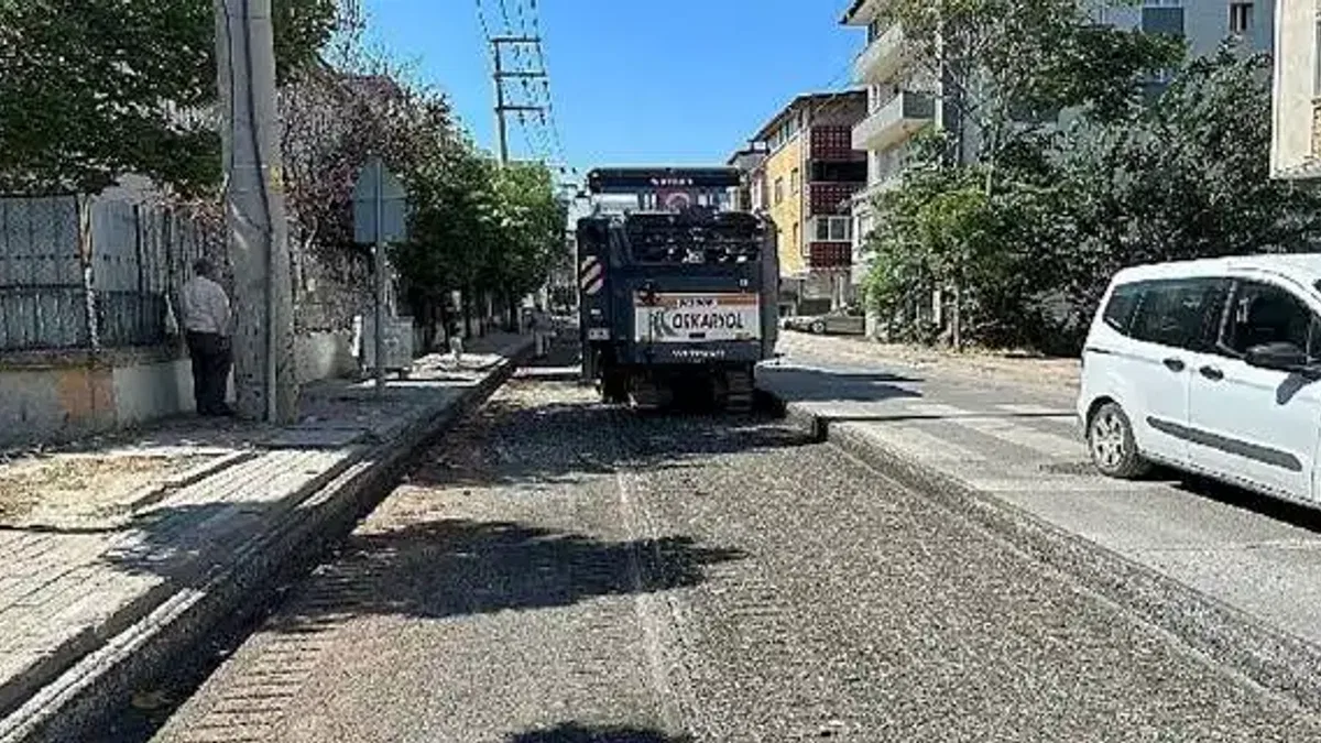 Darıca'nın yol ve kaldırımları yenileniyor
