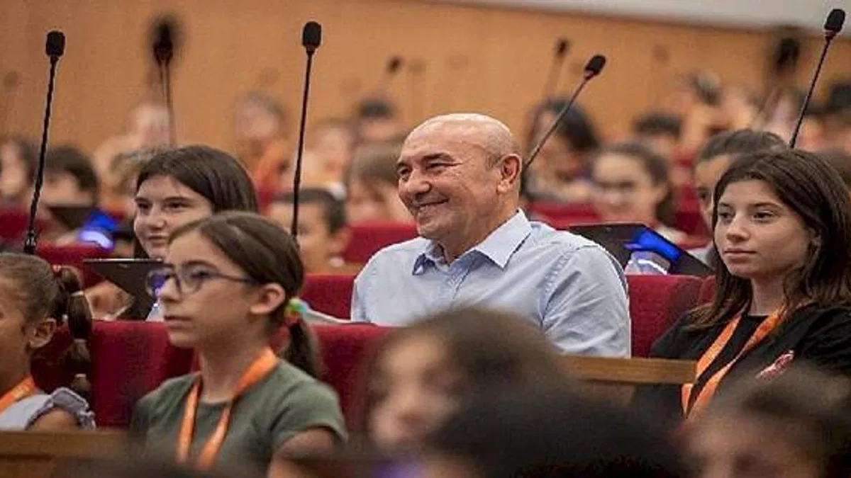 İzmir Büyükşehir Belediyesi çocukların güçlü fikirleriyle yönetilecek