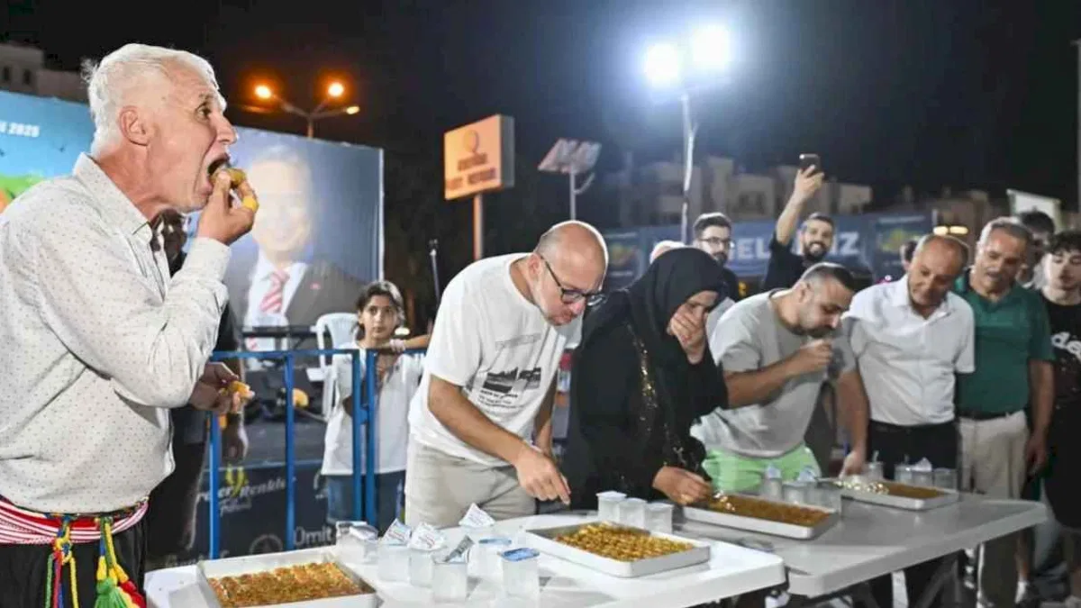 Antalya Muratpaşa'da 'Yöreler Renkler'e tatlı final