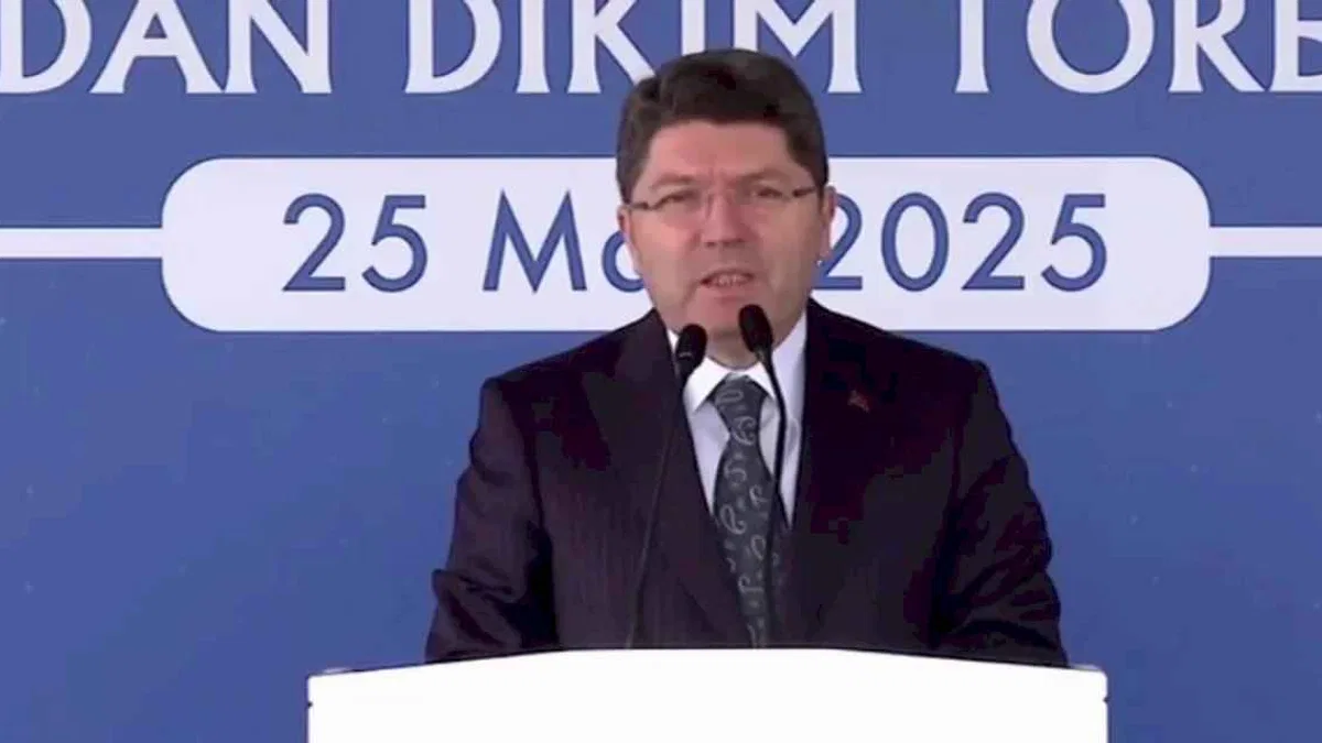 Bakan Tunç: Şiddet çağrısı hukukça korunamaz! Vandallar tek tek tespit ediliyor