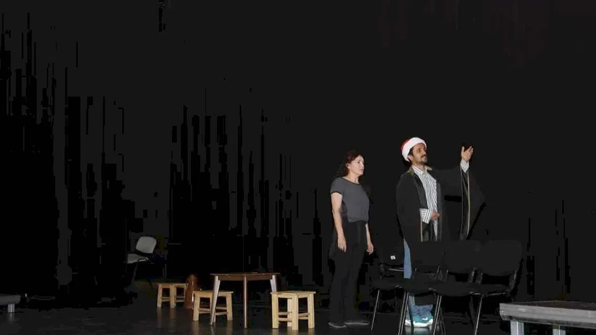 Tamer Karadağlı’dan Gaziantep Şehir Tiyatrosu’na ziyaret