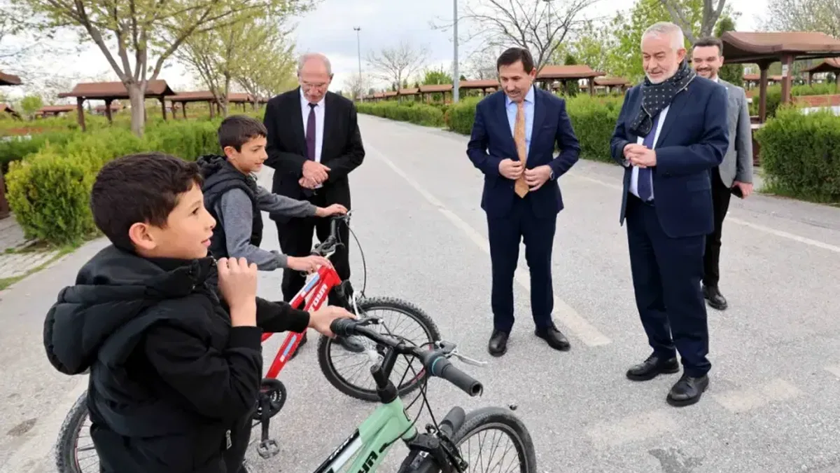 Isparta heyeti Karatay’da yatırımları inceledi