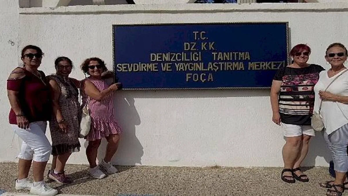 Foça Denizciliği Tanıtma Sevdirme Merkezi vatandaşların ilgi odağı oldu