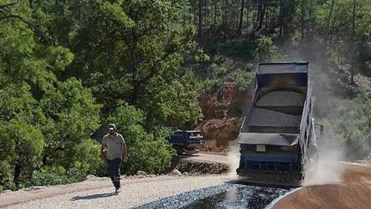 Alanya Dim grup yolu asfaltlandı