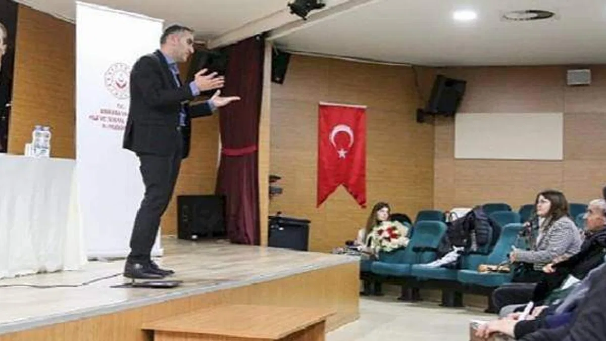 Keçiören'de ÖZzel Bireylerin Ailelerine Eğitim