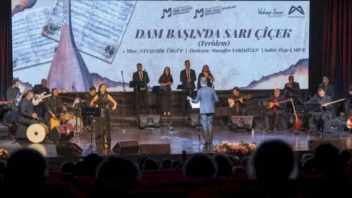 Mersin'de Anadolu’dan Ezgiler'le unutulmaz gece