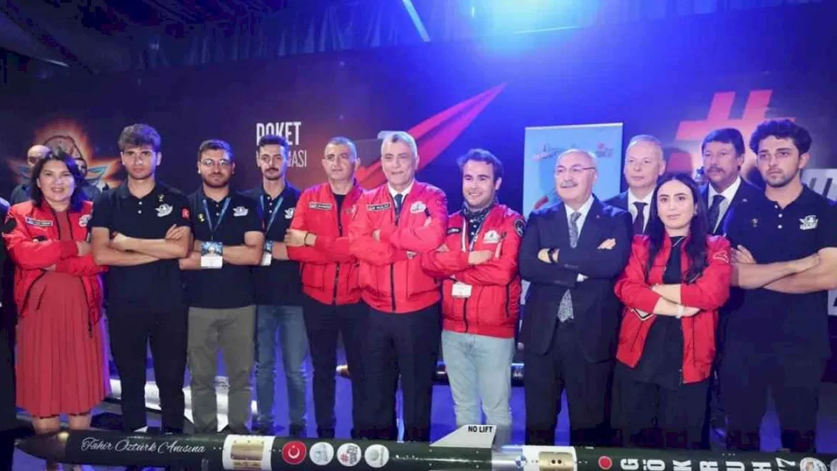 Bakan Bolat TEKNOFEST'te
