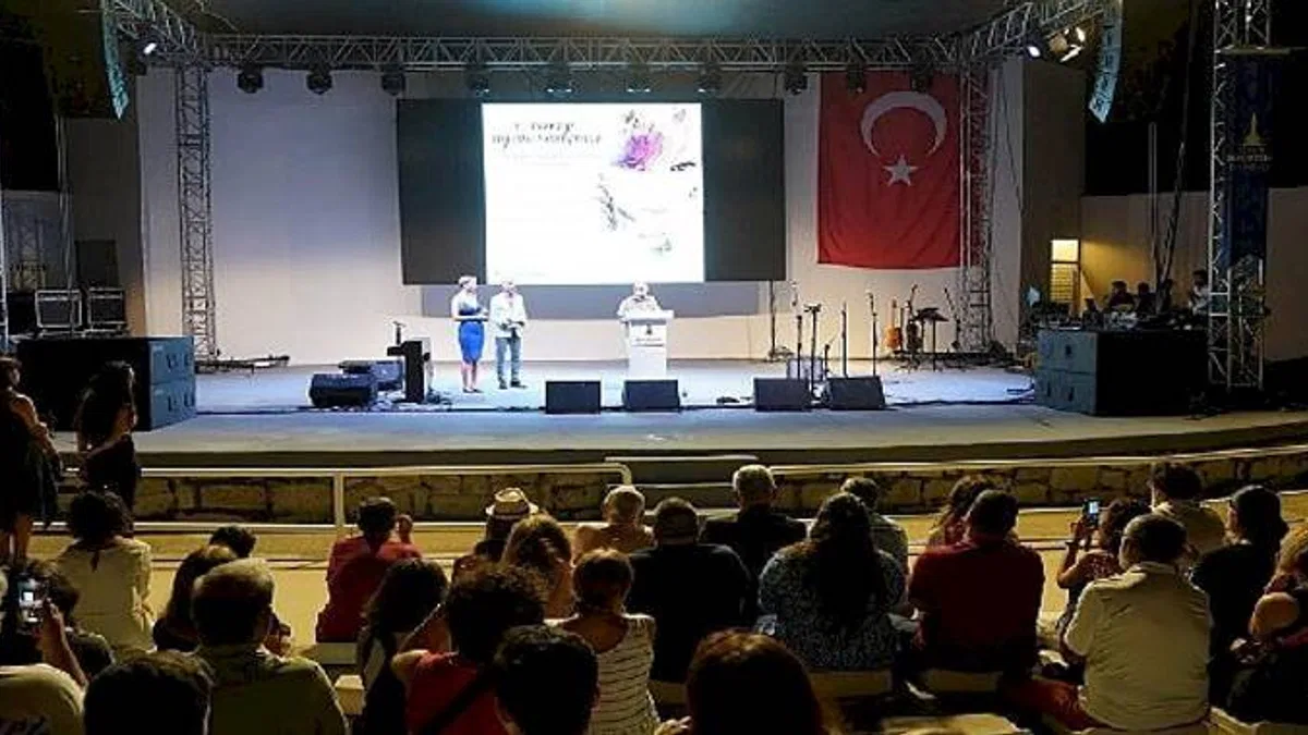 Başkan Soyer'e "Eylem Şafak Aydın" ödülü