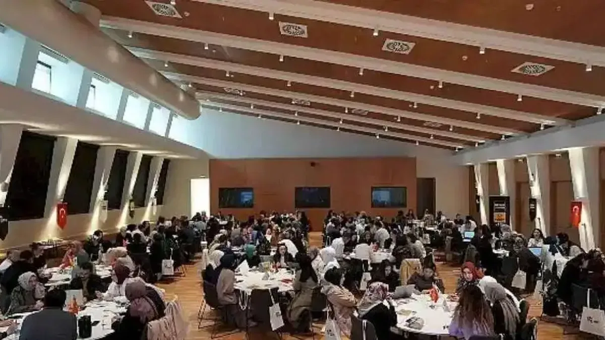 Lise Medeniyet Akademisi Fikirlerin Gücü İle Yarını İnşa Ediyor