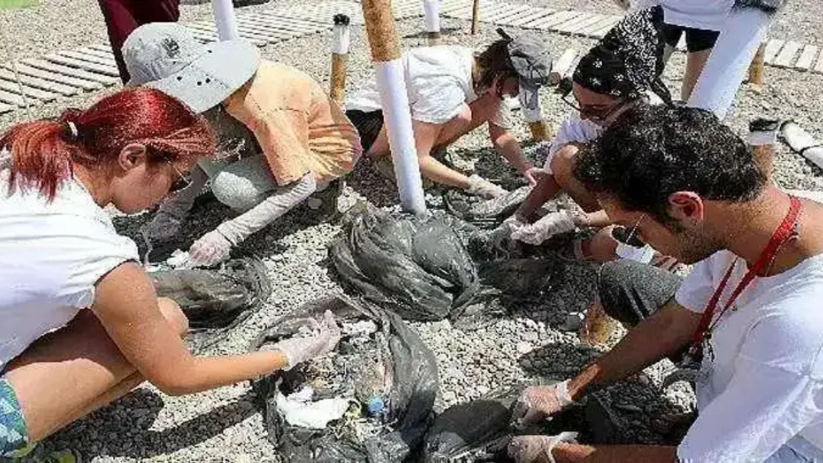 Plastiksiz Kıyılar, Plastiksiz Sular Projesi Konyaaltı Sahili'nde başladı