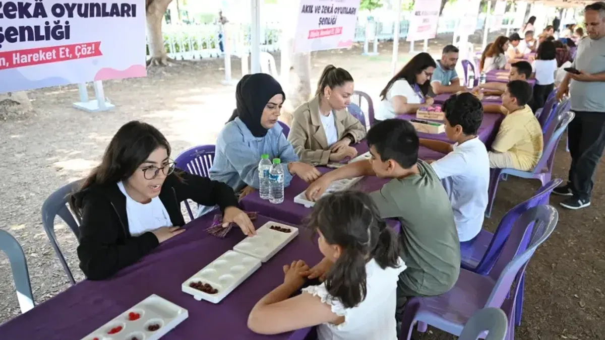 Mersin’de Akıl ve Zekâ Oyunları Şenliği düzenlendi