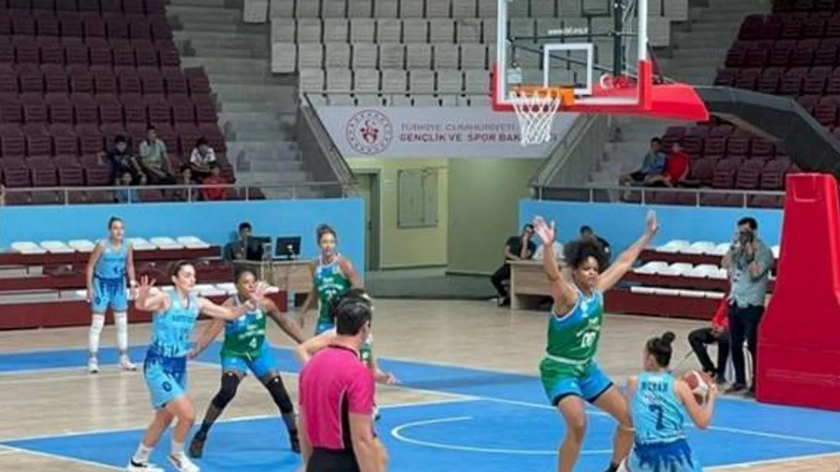 İzmit’in Perileri, Hatay’ı rahat geçti: 104-70