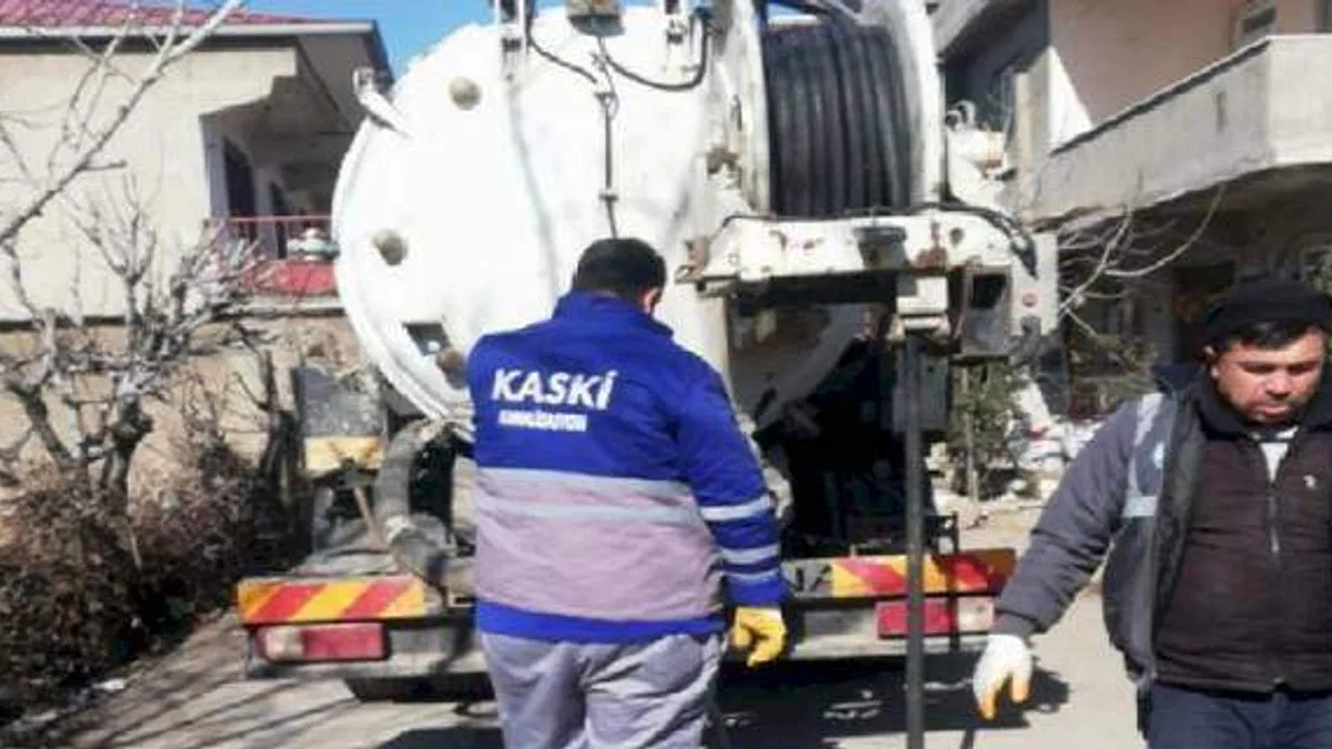 Deprem bölgesinde KASKİ'den seferberlik