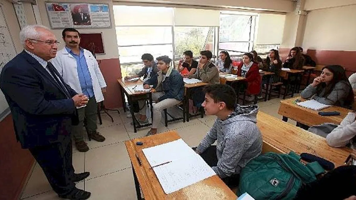 KARBEM LGS'de yine yüzleri güldürdü