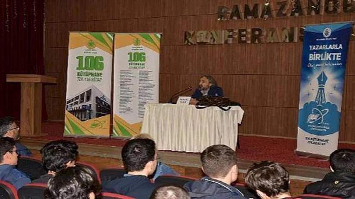 Selçuklu Belediyesi ve Selçuklu İlçe Milli Eğitim Müdürlüğü iş birliği ile 29 okulda "Okur Yazar Buluşmaları" gerçekleştiriliyor.