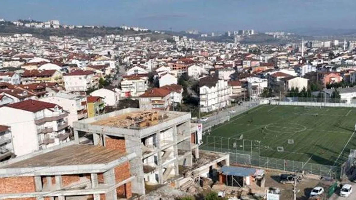İzmit'te Hasan Doğan Gençlik Merkezi yükseliyor
