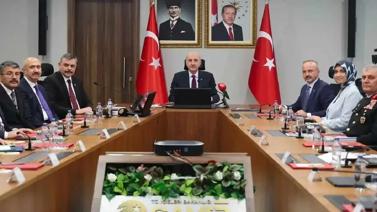 Bakan Çiftçi: Terör örgütü tasfiye edilecek